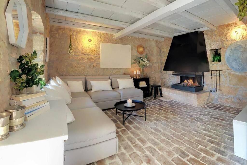 Ferienhaus Villa Alisia, Wunderschoenes Natursteinhaus Bei Porec, Istrien, Kroatien Vranje Selo Dış mekan fotoğraf