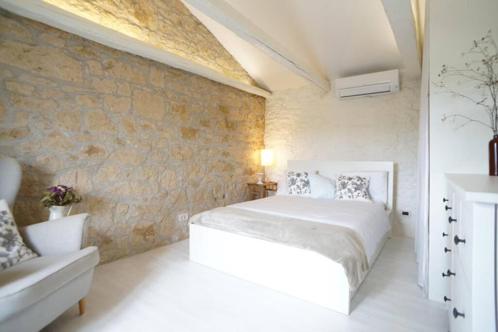 Ferienhaus Villa Alisia, Wunderschoenes Natursteinhaus Bei Porec, Istrien, Kroatien Vranje Selo Dış mekan fotoğraf