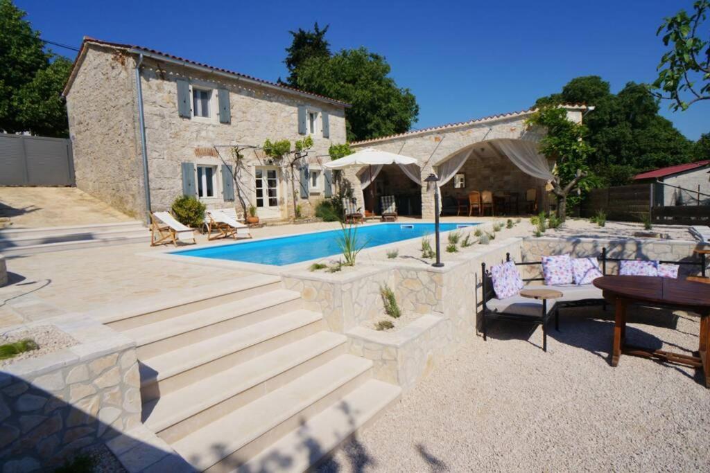 Ferienhaus Villa Alisia, Wunderschoenes Natursteinhaus Bei Porec, Istrien, Kroatien Vranje Selo Dış mekan fotoğraf