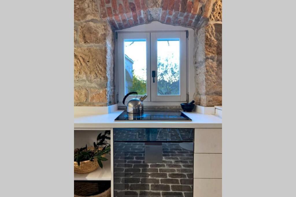 Ferienhaus Villa Alisia, Wunderschoenes Natursteinhaus Bei Porec, Istrien, Kroatien Vranje Selo Dış mekan fotoğraf