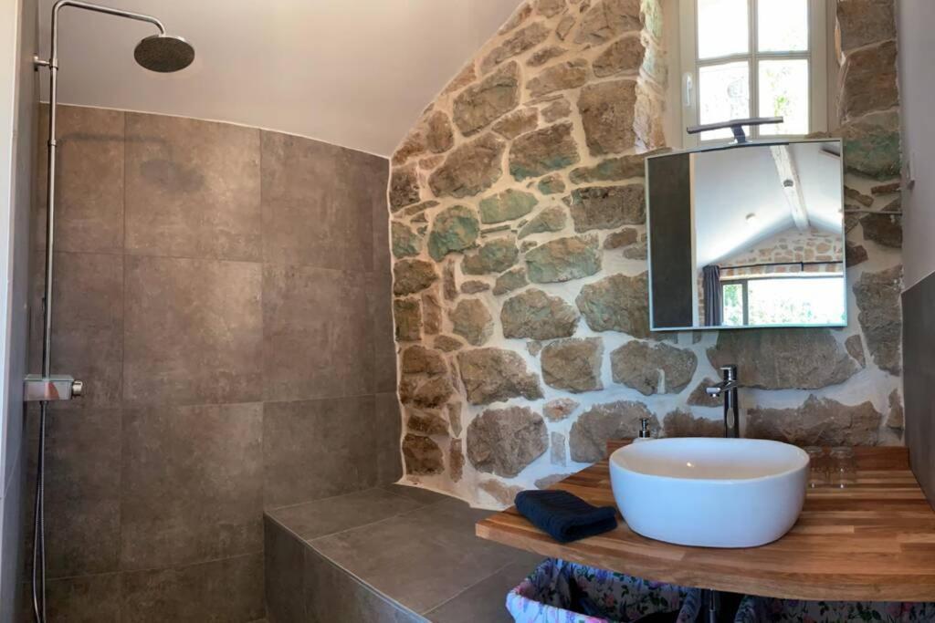 Ferienhaus Villa Alisia, Wunderschoenes Natursteinhaus Bei Porec, Istrien, Kroatien Vranje Selo Dış mekan fotoğraf